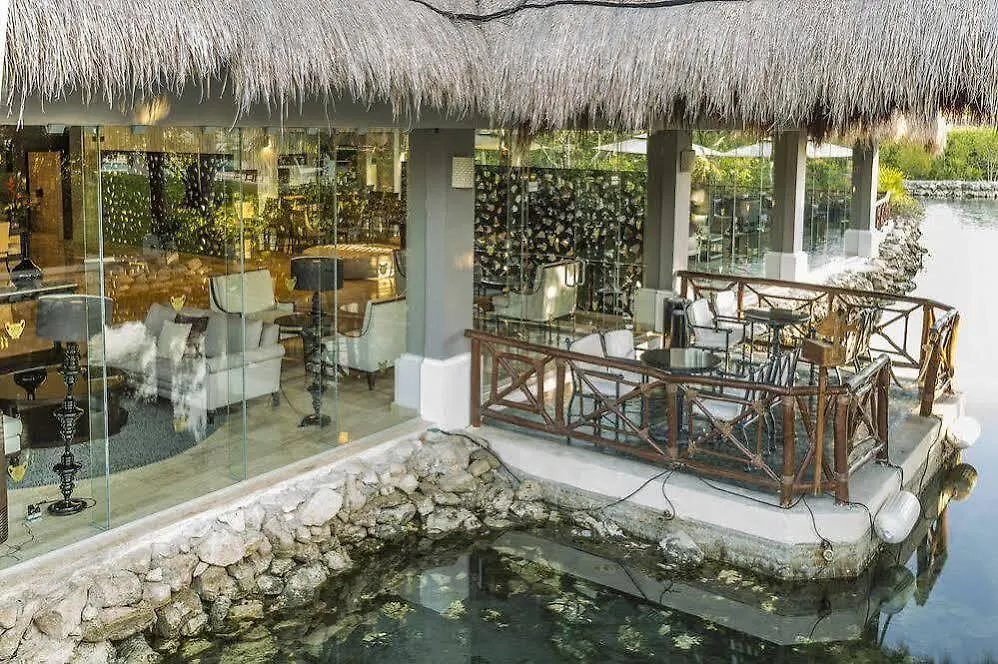 The Royal Suites Yucatan By Palladium Akumal 5*,  Mexiko