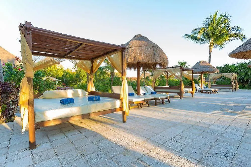 The Royal Suites Yucatan By Palladium Akumal Hotel