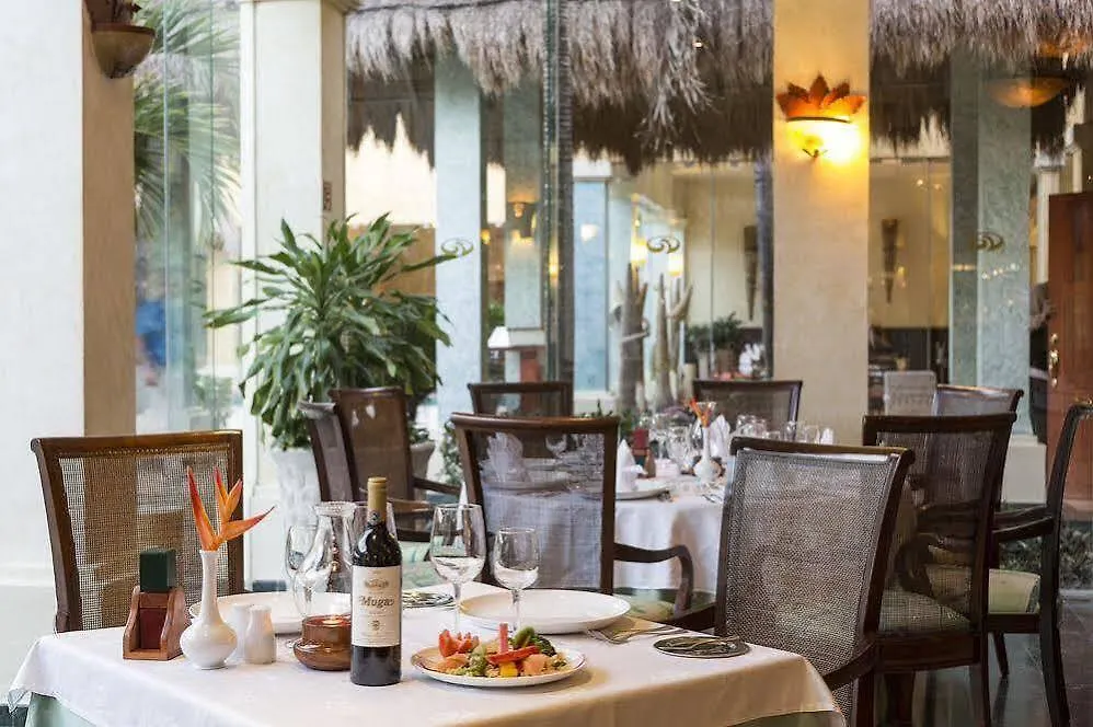 Hotel The Royal Suites Yucatan By Palladium Akumal